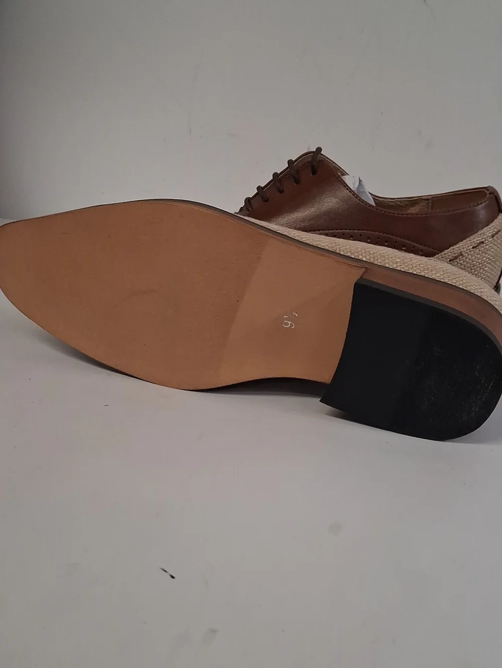 NWT Mens Gino Vitale Lace Up Cap Toe Oxford Brown & Natural